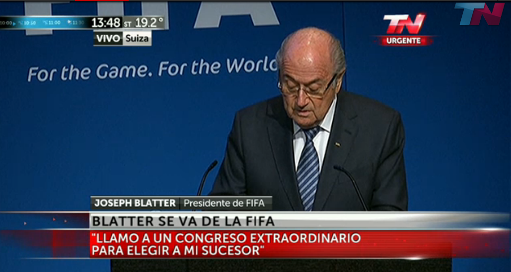FLazzatti's tweet photo. "@Lanataenel13: Hasta Blatter renuncia en la FIFA. 
Boudou vuelve a ser el corrupto más caradura del mundo.http://t.co/f3Ci2G55sl"@mauroddl