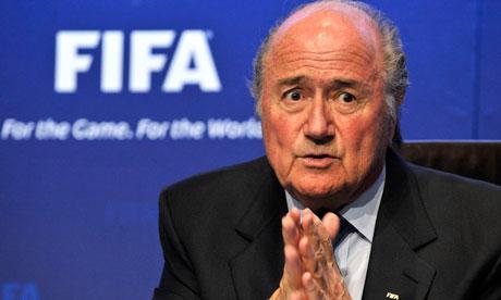 CMILANOTICIA's tweet photo. #Ampliación Blatter renuncia a la presidencia de la FIFA http://t.co/ko9zT2oXfX http://t.co/Ke5XrWv2u1