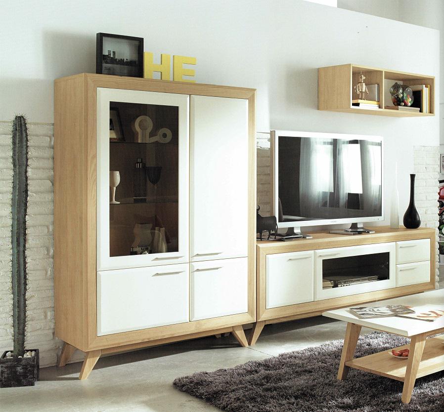 vittassimobi's tweet photo. Oferta en mueble de salón, con acabado en chapa y laca, patas de madera maciza, por tan solo 792€ + IVA. Ven a verlo! http://t.co/pmroFxg6PF
