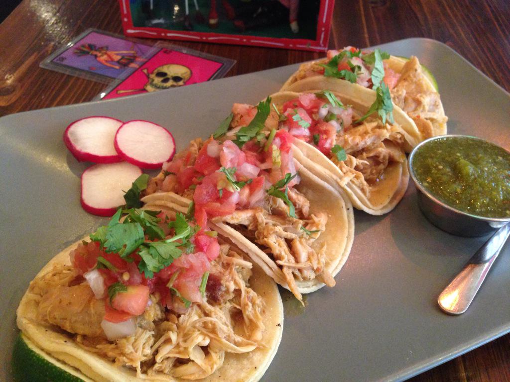 TresCarnales's tweet photo. Today, something to liven up your lunch: Pollo Picante- Farm fresh chicken slow braised w/ #chiles, garlic and onion! http://t.co/PQ6z55g6th