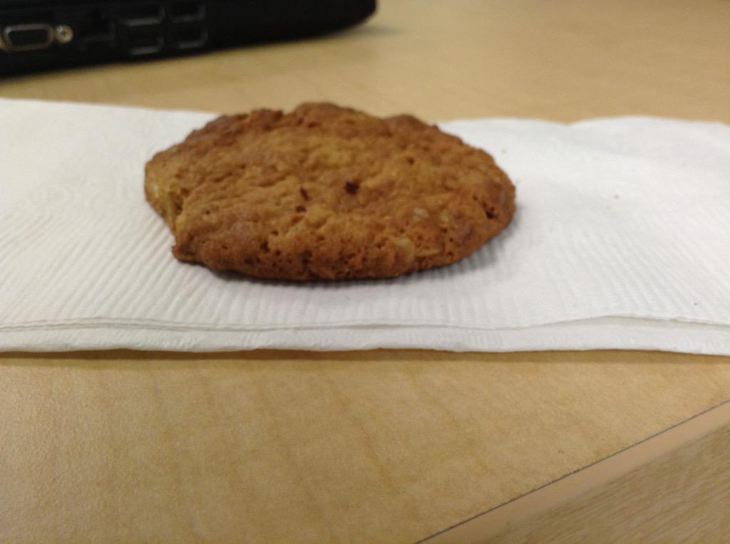 dcadrianax's tweet photo. Cookies at the international office! #sweet #goodtimes http://t.co/ZXe6siyZDr