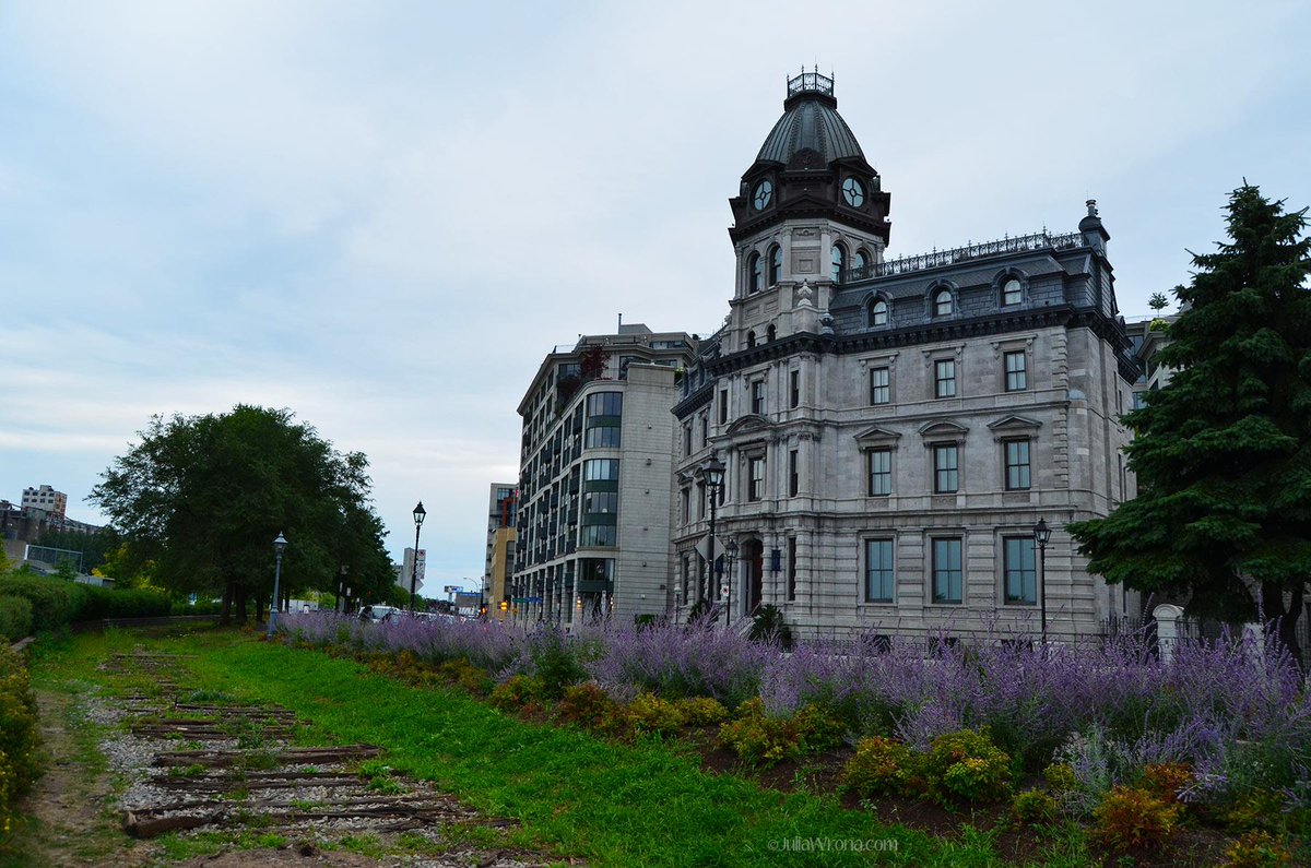 IntoOurElement's tweet image. Exploring &amp;amp; getting lost in #Montreal without maps or GPS. intoourelement.com/wandering-thro… #travel #TravelTuesday