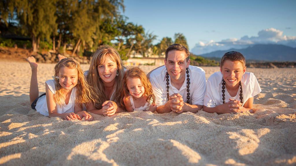 FenBorsberg's tweet photo. My heart goes out to the Capner family. support for them and their family and friends. #ForCapes http://t.co/n6RhsQV6W1