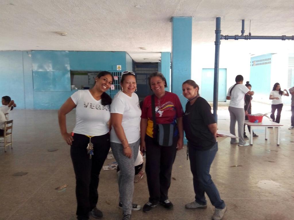 canaimasala's tweet photo. UEN Elías Rodríguez http://t.co/Wdd9KvPxft