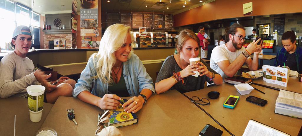chloetylerrr's tweet photo. Coolest people you'll ever meet http://t.co/I38pY8WYao