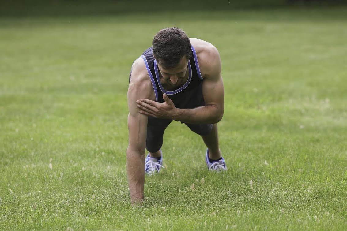 mindbodygreen's tweet image. A 3-Minute Plank Challenge You Can Do Anywhere by @jeffrogersfit mbg.to/9Wy7yZm