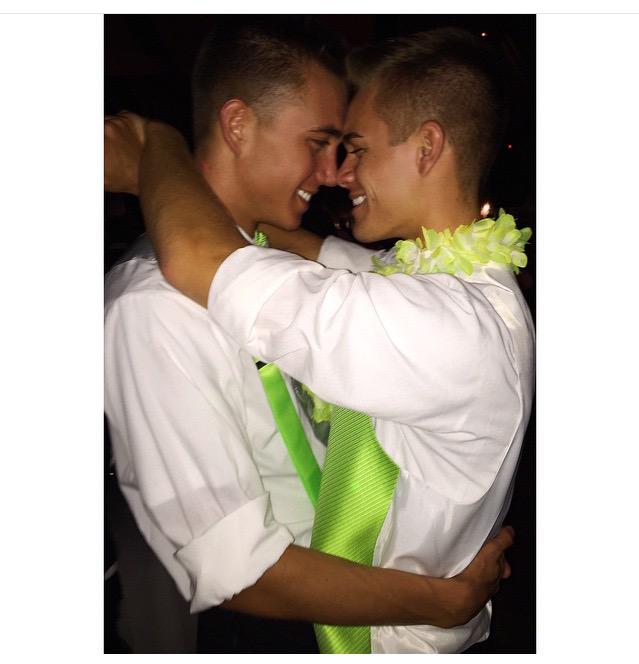 CGhKildVAAAy24_.jpg:large