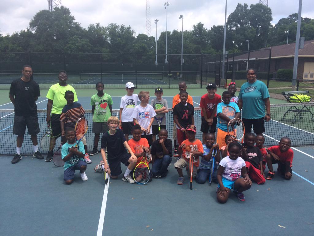 OConnorTennis's tweet image. Thank you @EATsouth &amp;amp; @FlatlineMGM for a great start to Triple Threat Tennis. Nutrition education, tennis, &amp;amp; the Word