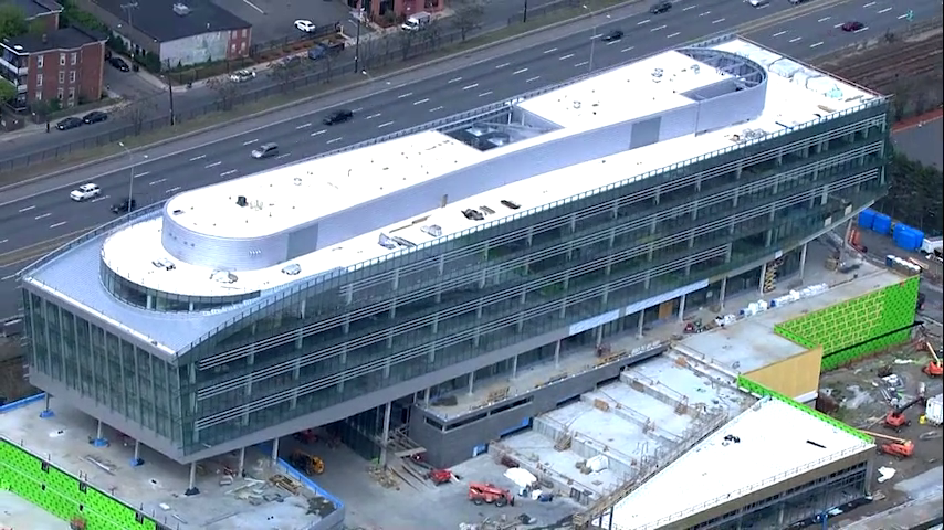 Chronicle5's tweet photo. Part of Boston's #BuildingBoom @Arnoldworldwide @Converse @newbalance @tedreinstein reports #Chronicle5 7:30 #WCVB http://t.co/rMtm3bNTHQ