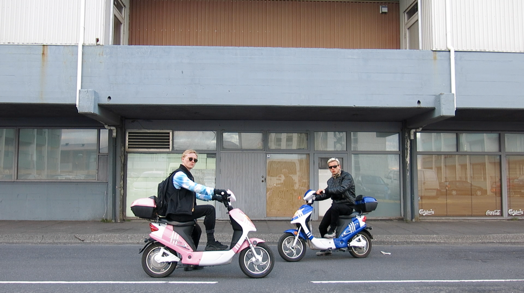 Video dropping tomorrow!
"San Francisco"
#sturlaseason