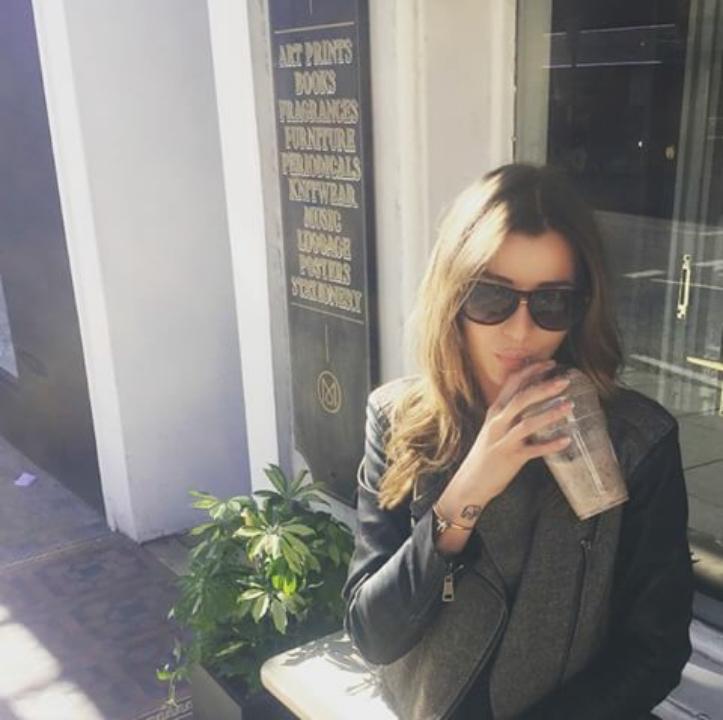 TeamDeleanor2's tweet photo. Eleanor's recent posts on ig.❤-Bxx http://t.co/xILo8RxDhN