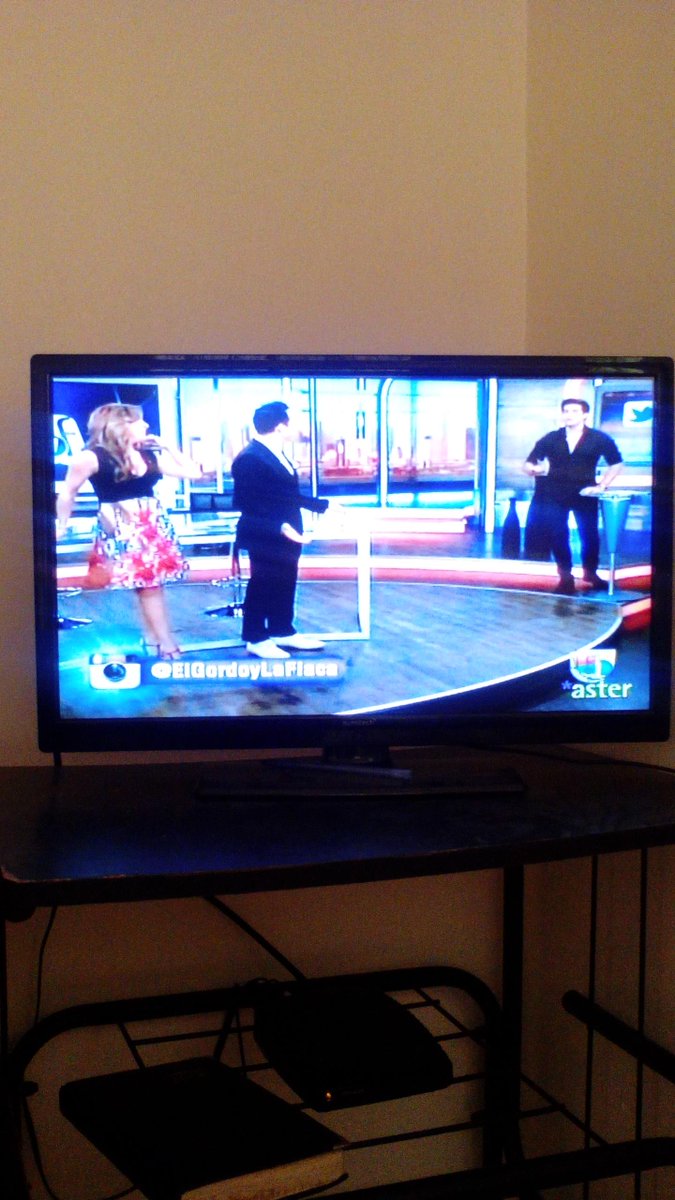 DanifansRD's tweet photo. Viendo a mi príncipe @DaniloCarrera desde republica dominicana ☺ http://t.co/z28WZFt0Wf