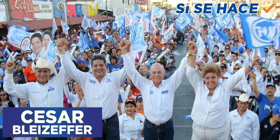 BleizefferCesar's tweet photo. Gran cierre de campaña #Huatabampo de nuestro próximo Gobernador @JavierGandaraM estamos listos! #SíSeHace #VotaPAN http://t.co/Rn4I7ACBcy