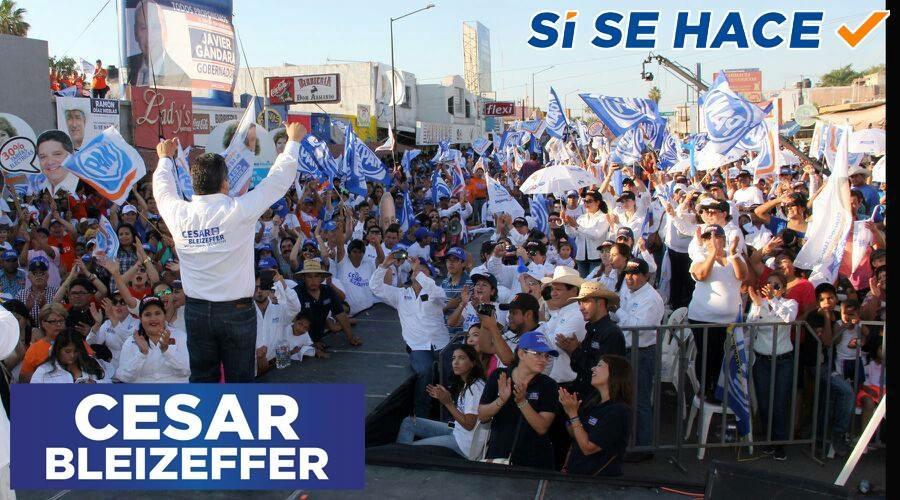 BleizefferCesar's tweet photo. Gran cierre de campaña #Huatabampo de nuestro próximo Gobernador @JavierGandaraM estamos listos! #SíSeHace #VotaPAN http://t.co/Rn4I7ACBcy