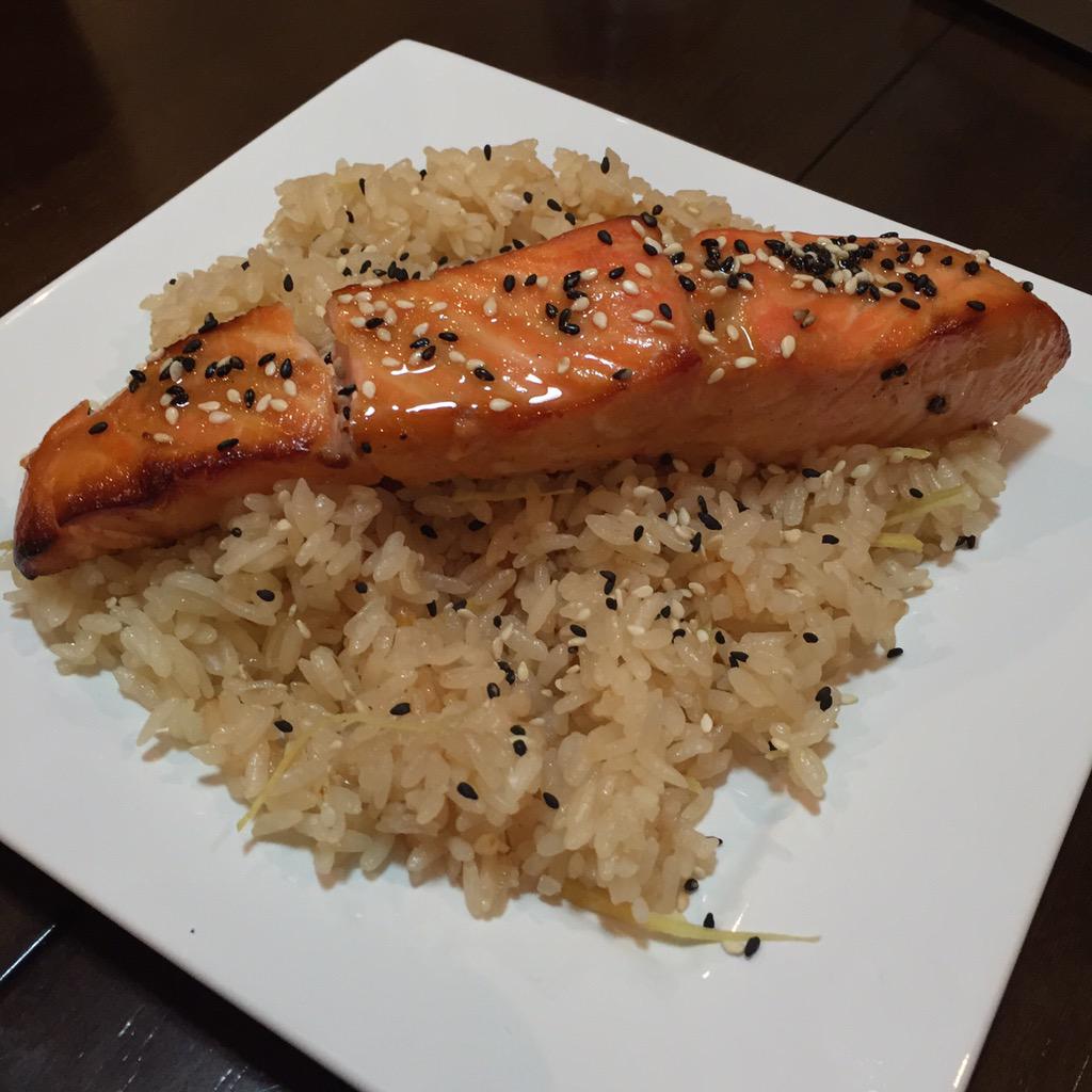 kimhoangmdactor's tweet photo. My dinner 4 @nikogemini &amp; da rest of @DAVEYSUICIDE tmrw nite! #misosalmon #gingerrice #japanese #food #suicidenation http://t.co/QZZedVlhXs
