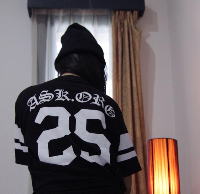 akusayangkamu_'s tweet photo. Detail back
Code black futura tee
IDR. 100K
For order: 085647027724
#akusayangkamu #askxorg http://t.co/IVkAdgH83l