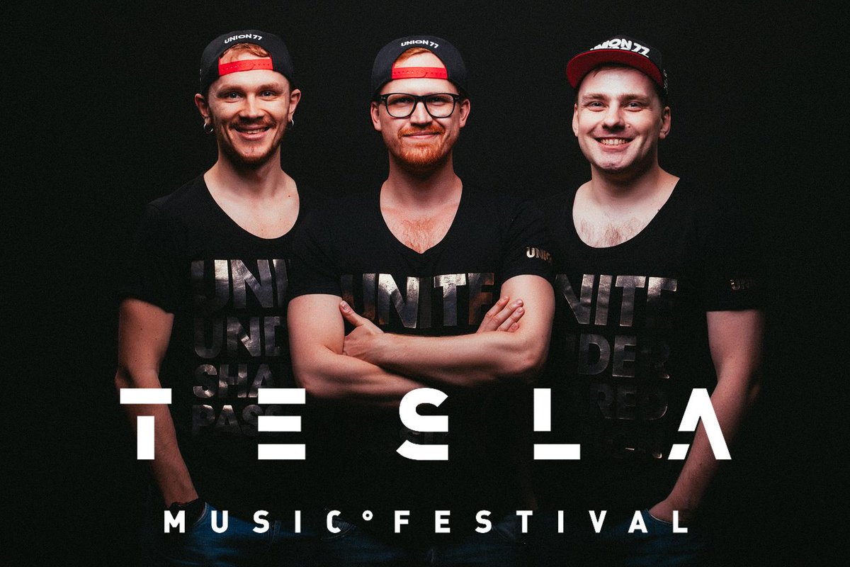 FestivalTesla tweet picture