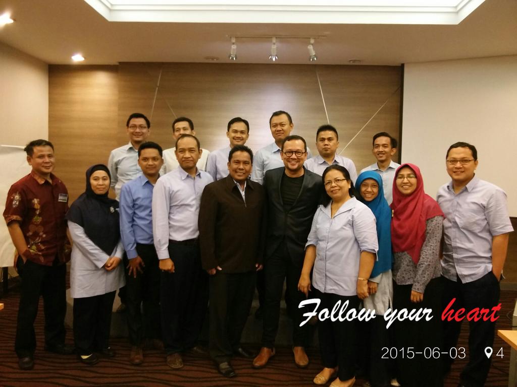 irwansitorus's tweet photo. Public Speaking Session w/ Alvin "Just Alvin" Adam http://t.co/pPEMiseNCc