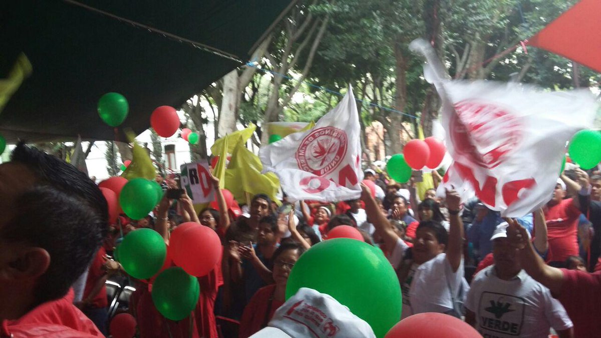 angelsaf1's tweet photo. #AhoraONunca queremos ya el cambio en #Tlalpan!! @sanchezosio  y @BereOlmoss @MauricioLopezV http://t.co/b4iJIOpyDo