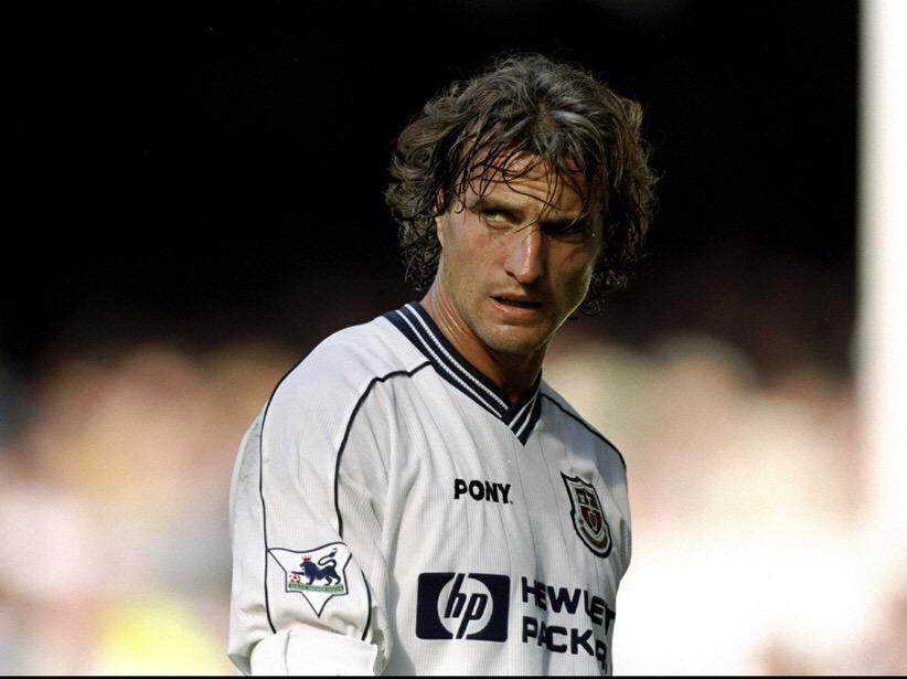 Come on FIFA, s'il vous please #DavidGinola