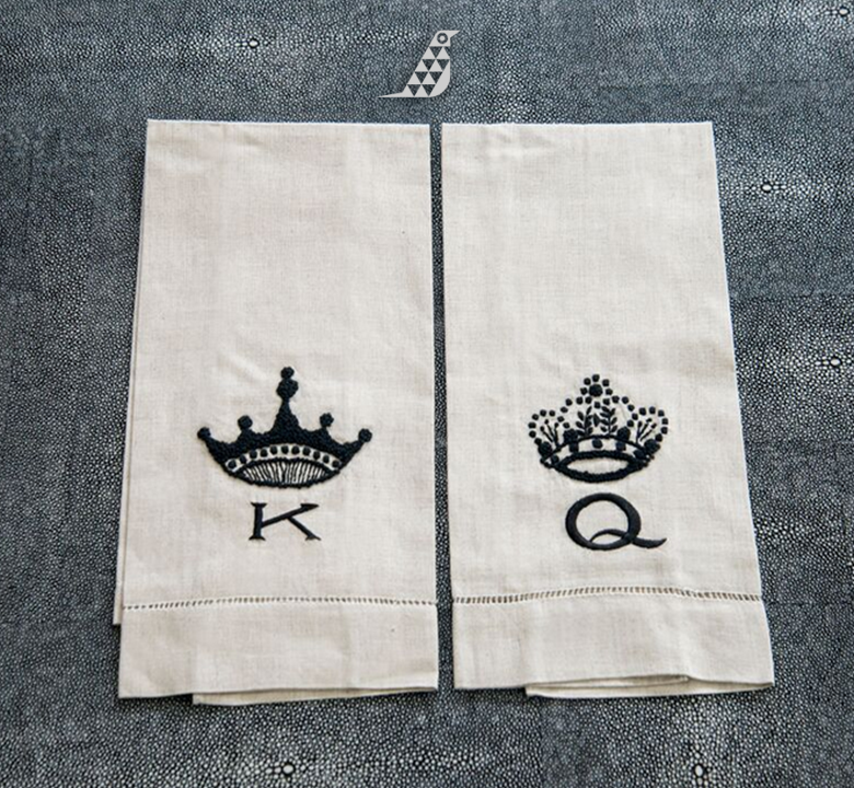 Luxoremadesign's tweet photo. #LuxoremaDesign

King &amp; Queen  napkin by Luxorema. http://t.co/1yzv5a9giu