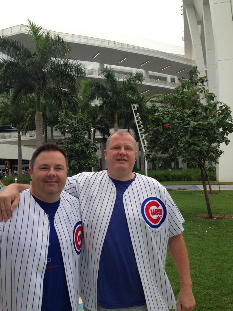 StanMeadows67's tweet photo. Cubs game in Miami! #Cubs #letsgocubbies http://t.co/RrsskelOfF