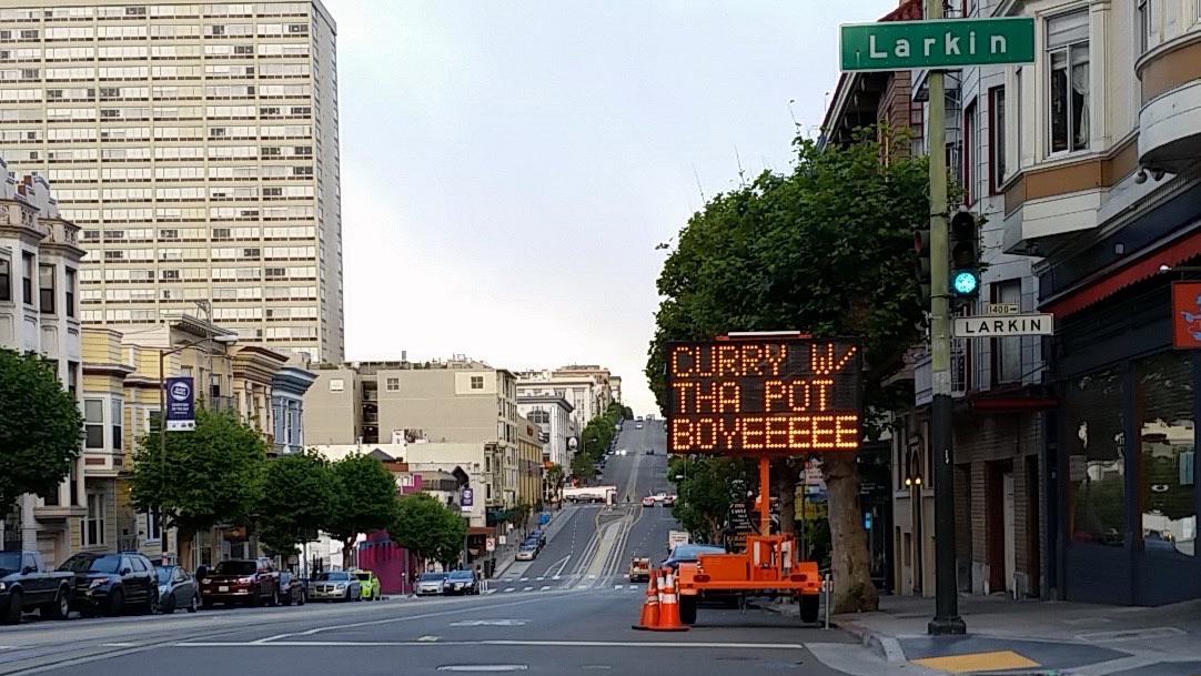 The Bay is ready for Thursday. #NBAFinals #WarriorsGround