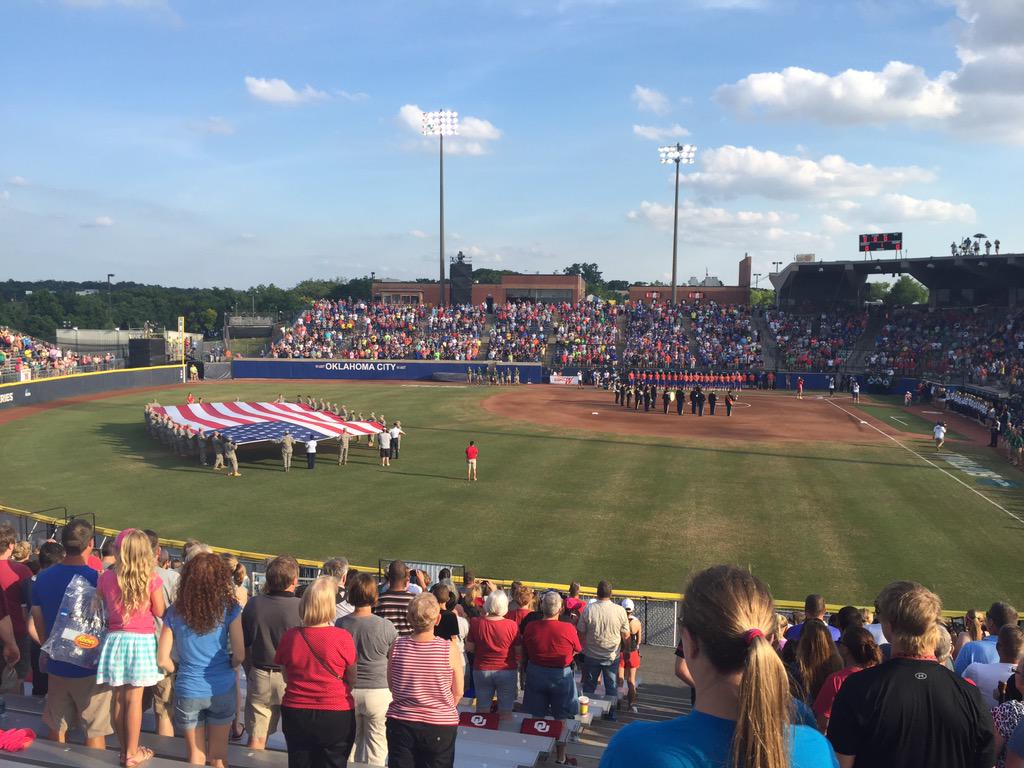 USASoftball's tweet photo. Honoring our military members, veterans and the family and friends who support them at tonight's game! #WCWS http://t.co/78N8YJy4Ip