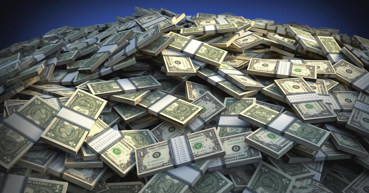 CNBC's tweet image. This relatively new market is expected to be worth $1,700,000,000,000 by 2020: cnb.cx/1GiKLKw