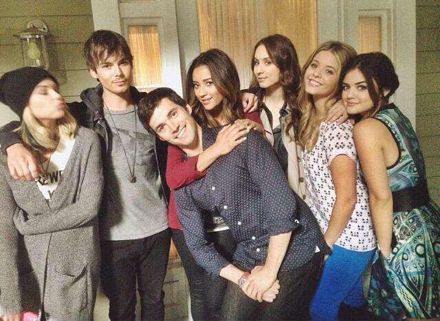 fuitombada's tweet image. Meu cast voltou ❤❤❤❤ #WelcomeBackPLL