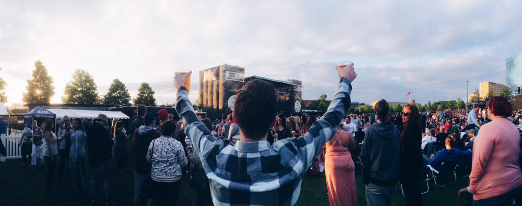 TwoDEEPBrewing's tweet photo. Cheers to KnightStick Cream Ale at the @Alabama_Shakes #AlabamaShakes #HolyMalt #INbeer http://t.co/N9GohxygBo