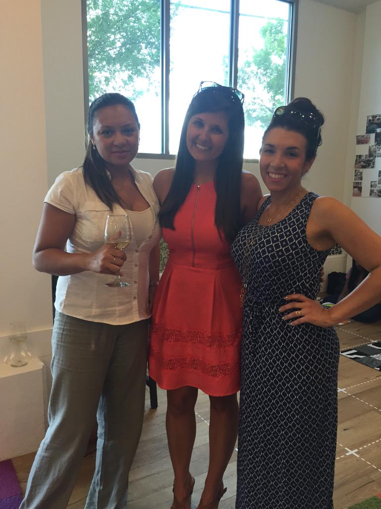 CraftBoxGirls's tweet image. We had a blast tonight at the @flor event designing rugs,drinking wine &amp;amp; making new friends #FlorDesignChallenge2015