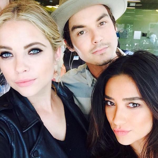 aesblur's tweet image. TENHAM PIEDADE DO MEU CU MOÇOS #WelcomeBackPLL