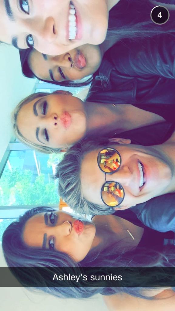 lesbotps's tweet image. abaixa que é tiro #WelcomeBackPLL