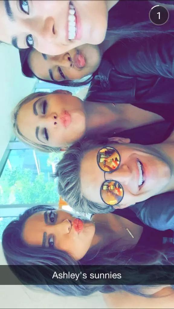 babscomics's tweet image. TA CADA DIA MAIS DIFÍCIL ESSA VIDA DE LITTLE LIAR #WelcomeBackPLL