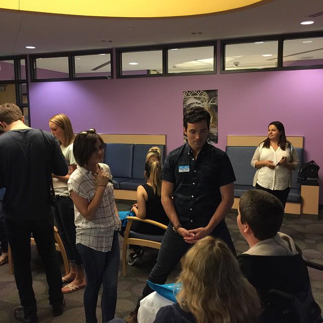 ttrpoets's tweet image. vocês, com toda certeza, são as melhores pessoas do mundo. #WelcomeBackPLL