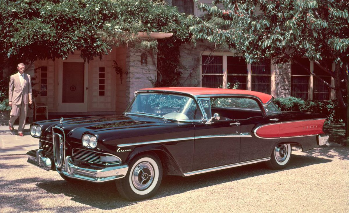 Mercomatic's tweet photo. #Edsel stood for everything #ConsumersReport detested - big, brassy, in-your-face fun http://t.co/idfWmbj3m1 #cars http://t.co/Exx6yiCmt9