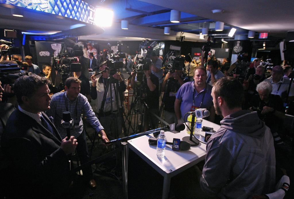 NHL's tweet image. Jonathan Toews is kind of a big deal. #StanleyCup