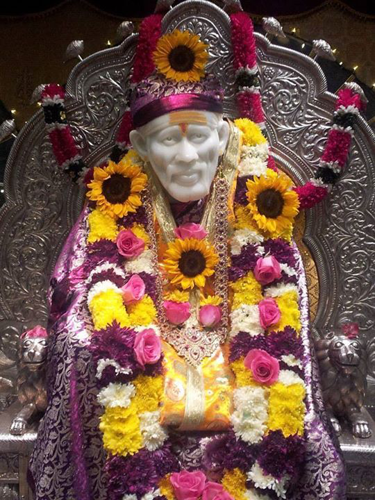 imNraina's tweet photo. Om sai ram http://t.co/kQikUd3nsd