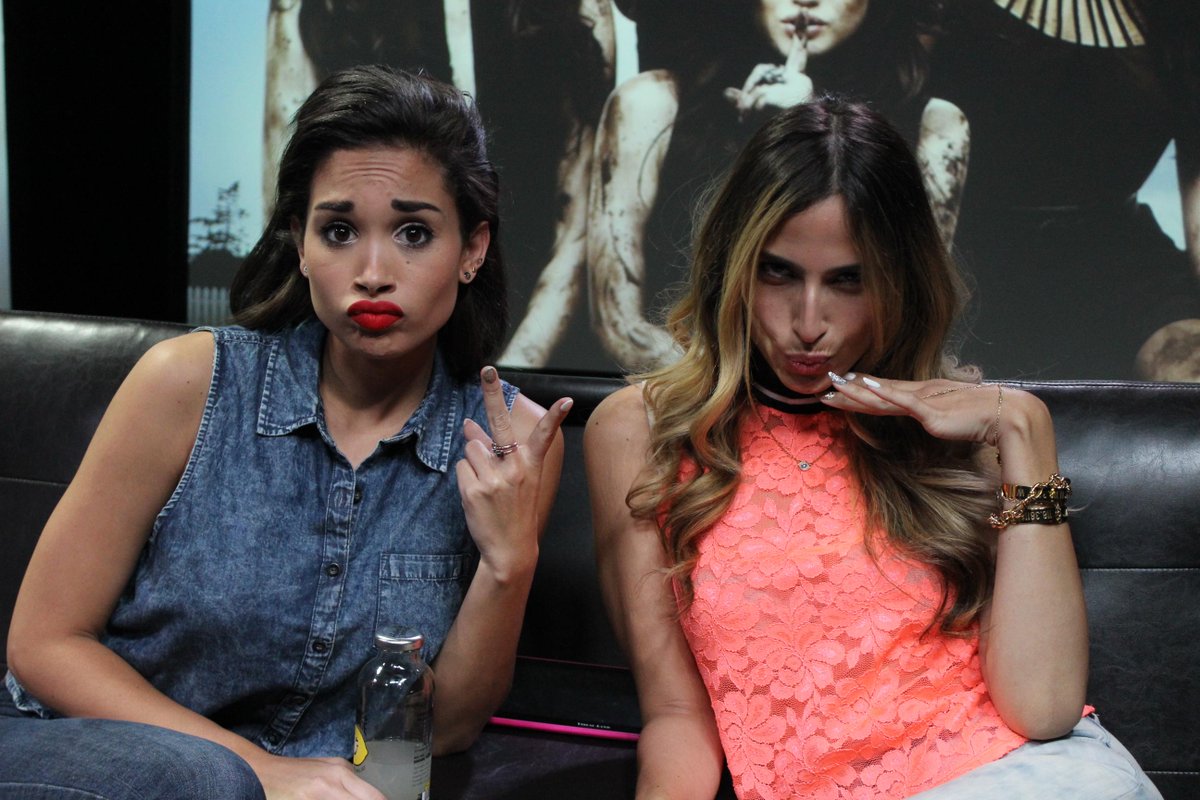 thestreamtv's tweet image. Check out #PLL #GameOnCharles #Review #PLLAS On-Demand bit.ly/1KLFKuP #PLLChat #SummerOfAnswers