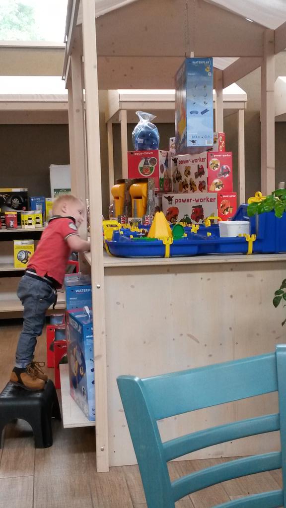 AltoysVOF's tweet image. Lekker spelen bij #markthal in #dedemsvaart met speelgoed van @AltoysVOF