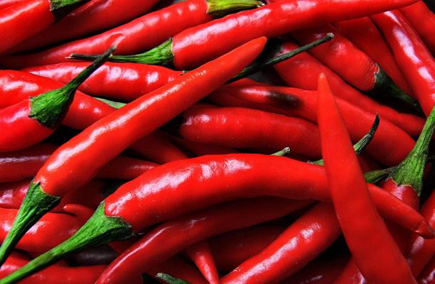 Jelang Ramadan, Harga Cabe Merah Meroket bit.ly/1EUxAZ1  #InfoBandung