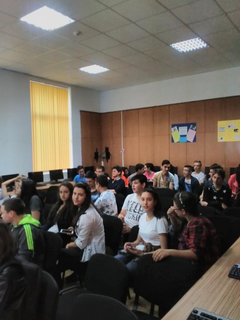 tonyiordanova's tweet image. #FutureisCode