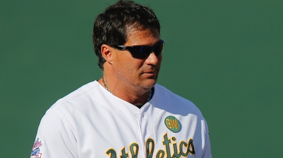 sportingnews's tweet image. There is only one player Jose Canseco won’t apologize to for ratting out on. sportingnews.com/mlb/story/2015…