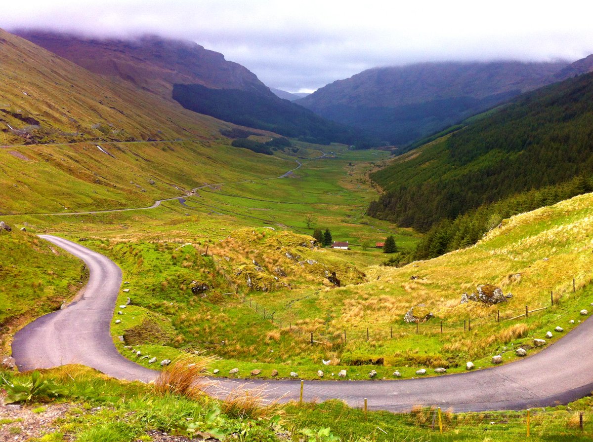 warburtonarts's tweet photo. A good day for a road trip...
#headingtoLochFyne #highlands #Scotland #dayoff #warburtongallery http://t.co/ZsJtKon1bA