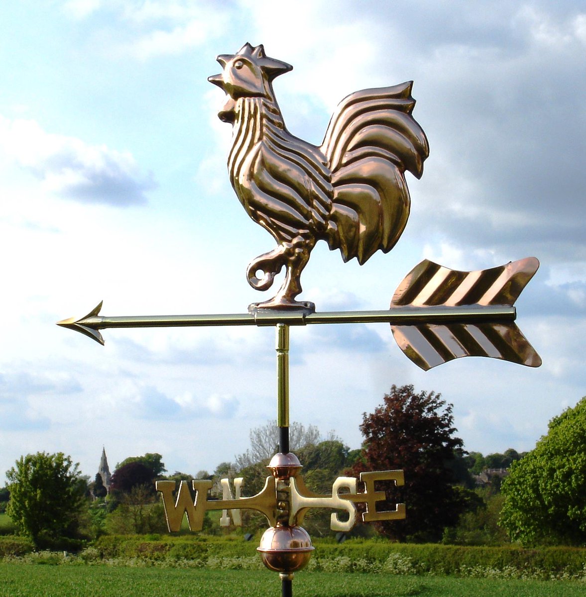 SimplyWeather's tweet image. Looking forward to a #summer in the #garden , you can even see our #weathervanes through the window if its rainy.