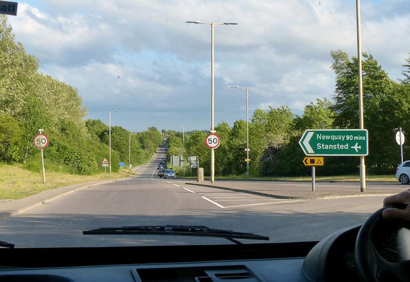 Tweet_Bus's tweet photo. It's official, @Newquay_Airport is only 90 minutes from @STN_Airport. #flycornwall @ILoveCornwallUK 
#newquaytour http://t.co/dbH1Ots9OU