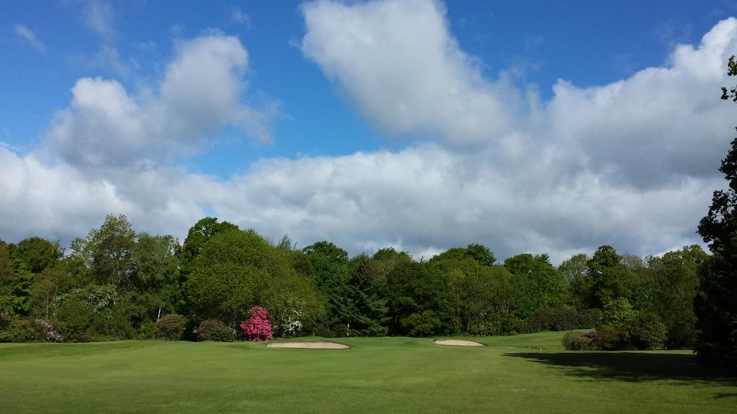 Bedlington_GC's tweet photo. "Where the hell have I been?, what a course!" Thats what @alanshearer  had to say about Bedlingtonshire Golf Club http://t.co/uhHDTIwhsH