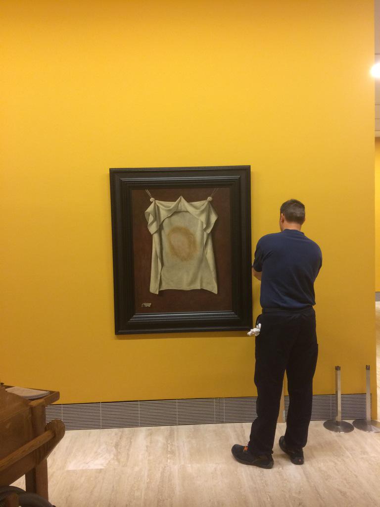 #ZurbaránThyssen Maravillosa vuestra Santa Faz <a href="/MuseoEscultura/">Museo Nacional de Escultura</a> Gracias!