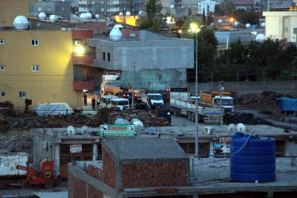 Şırnak güne baskınlarla uyandı: 16 Gözaltı dlvr.it/B4rBdS